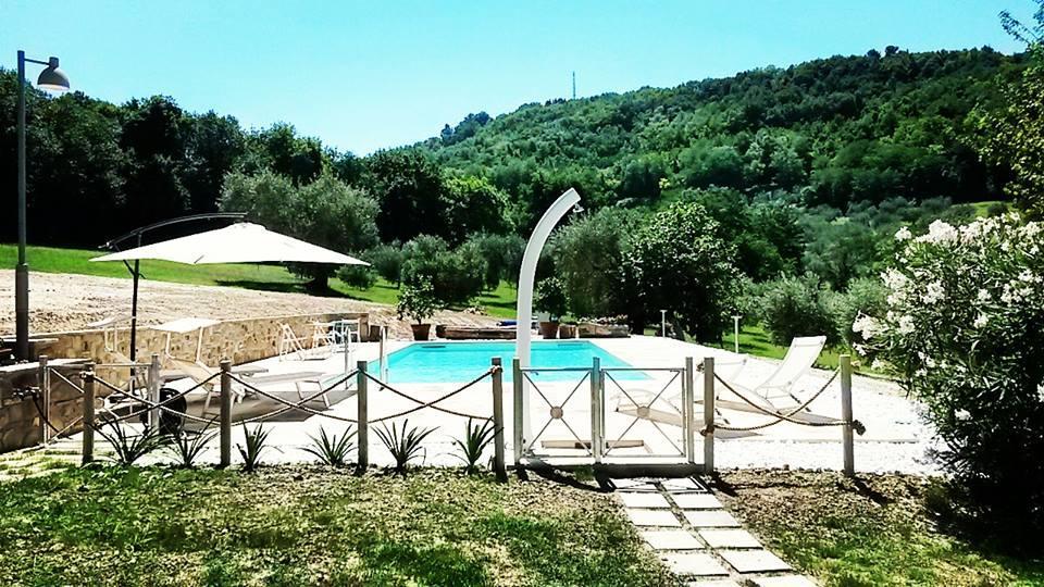 Agriturismo La Barca Nel Bosco Rosciano  Dış mekan fotoğraf